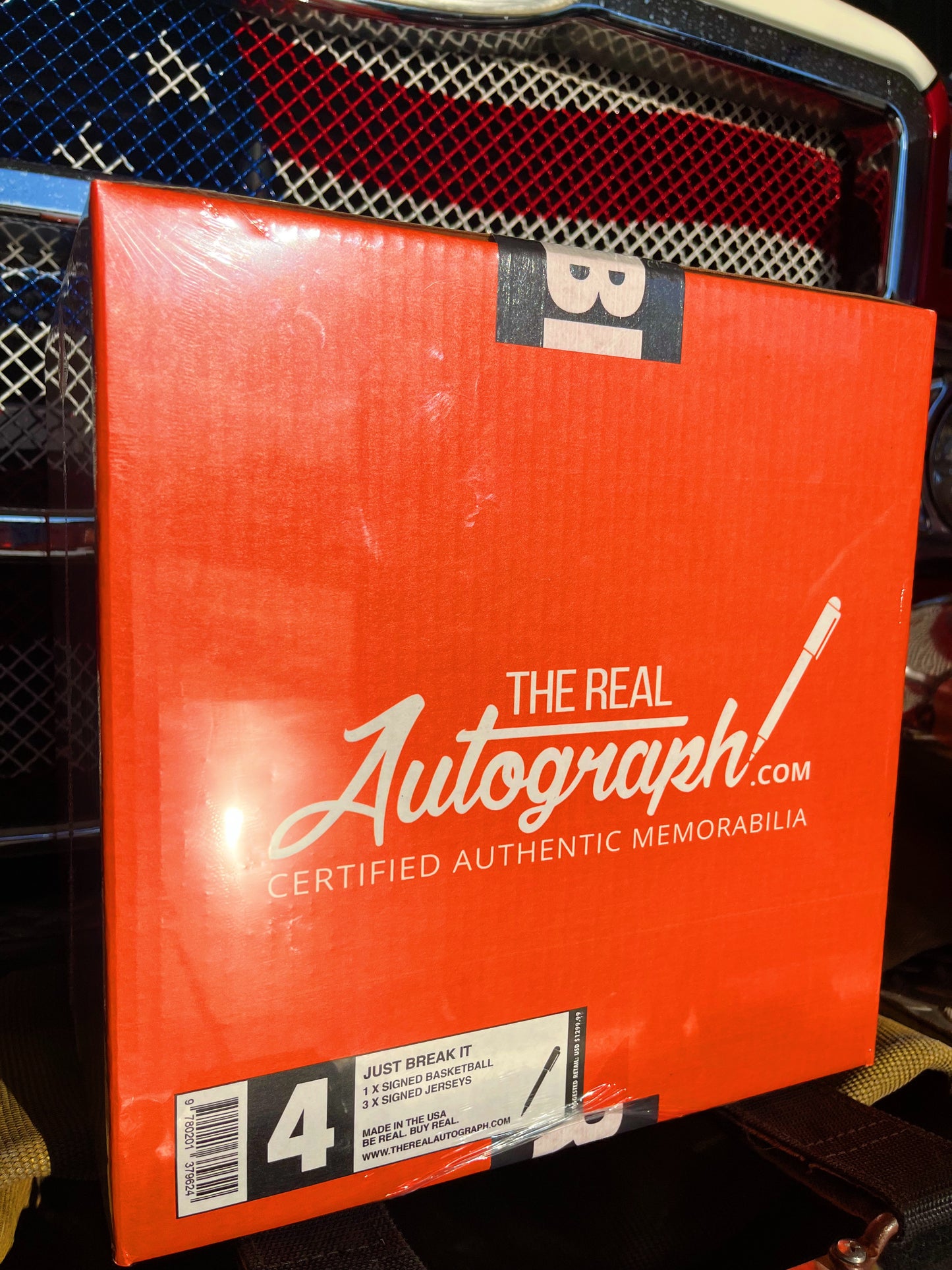 'FOR THE LOVE OF THE GAME' JUST BREAK IT MYSTERY BOX - 4 ITEM NBA