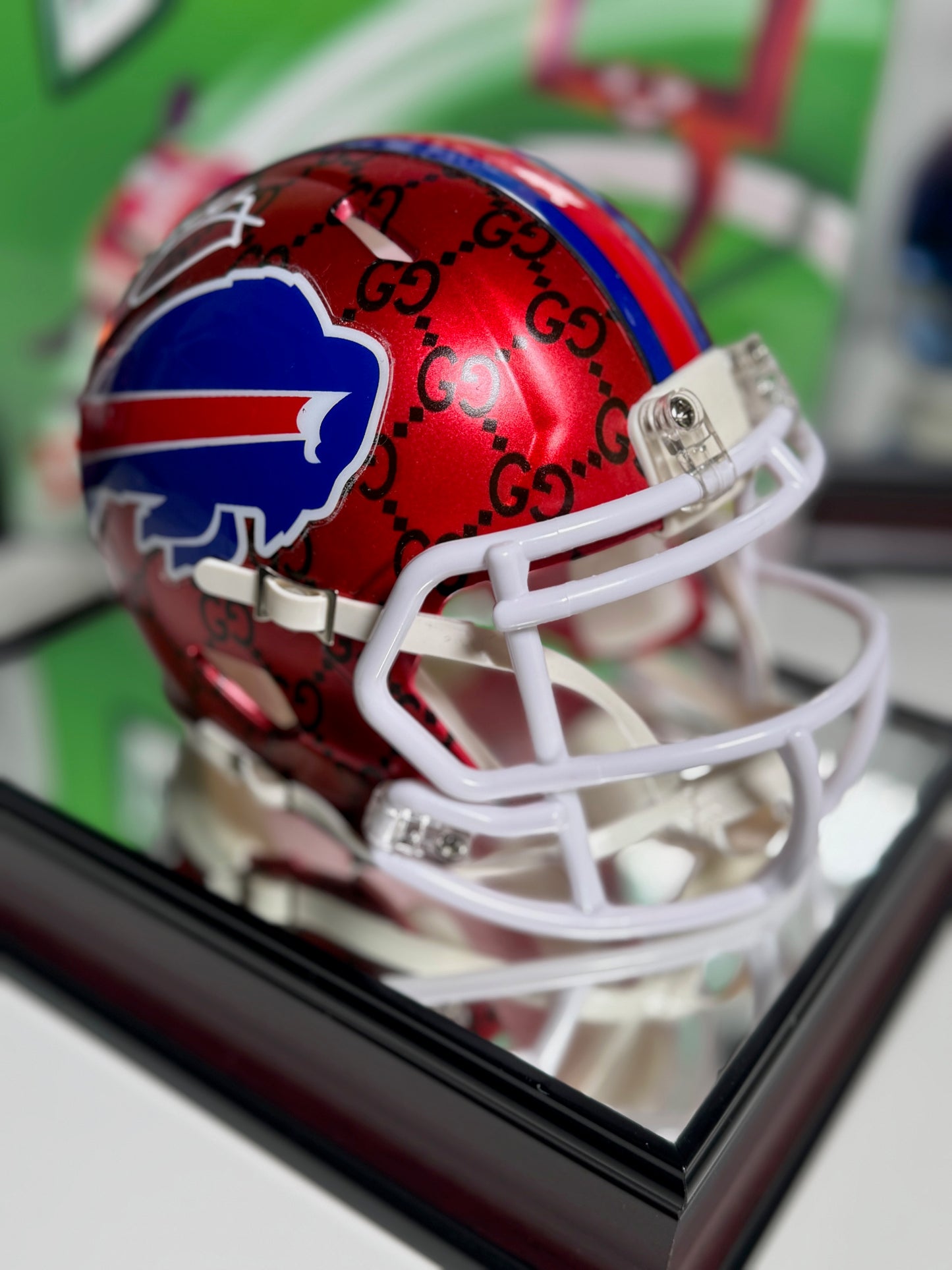 Buffalo Bills themed mini helmet signed by Jim Kelly with Beckett authentication card